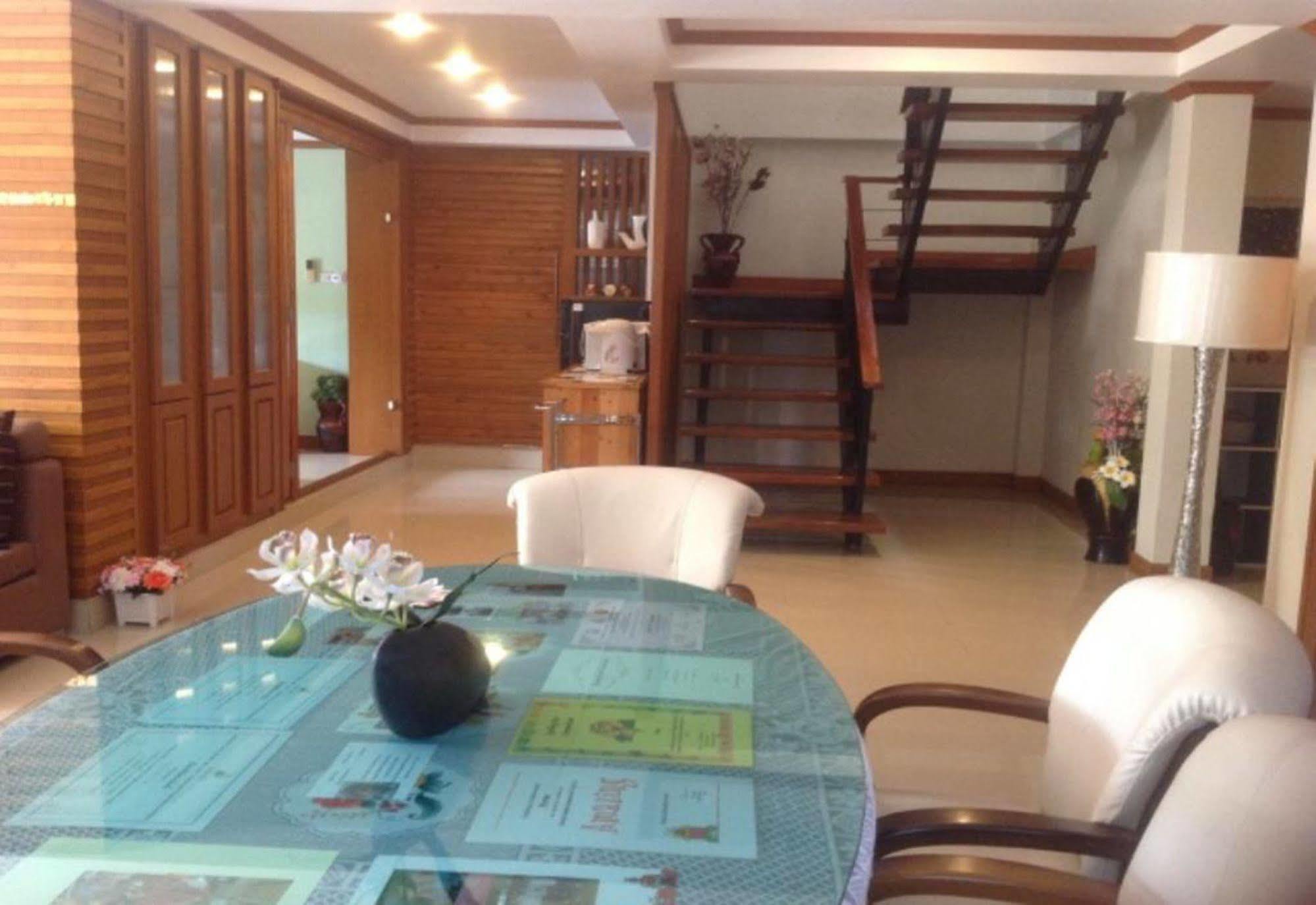 Ruankeaw Homestay Nai Harn Luaran gambar