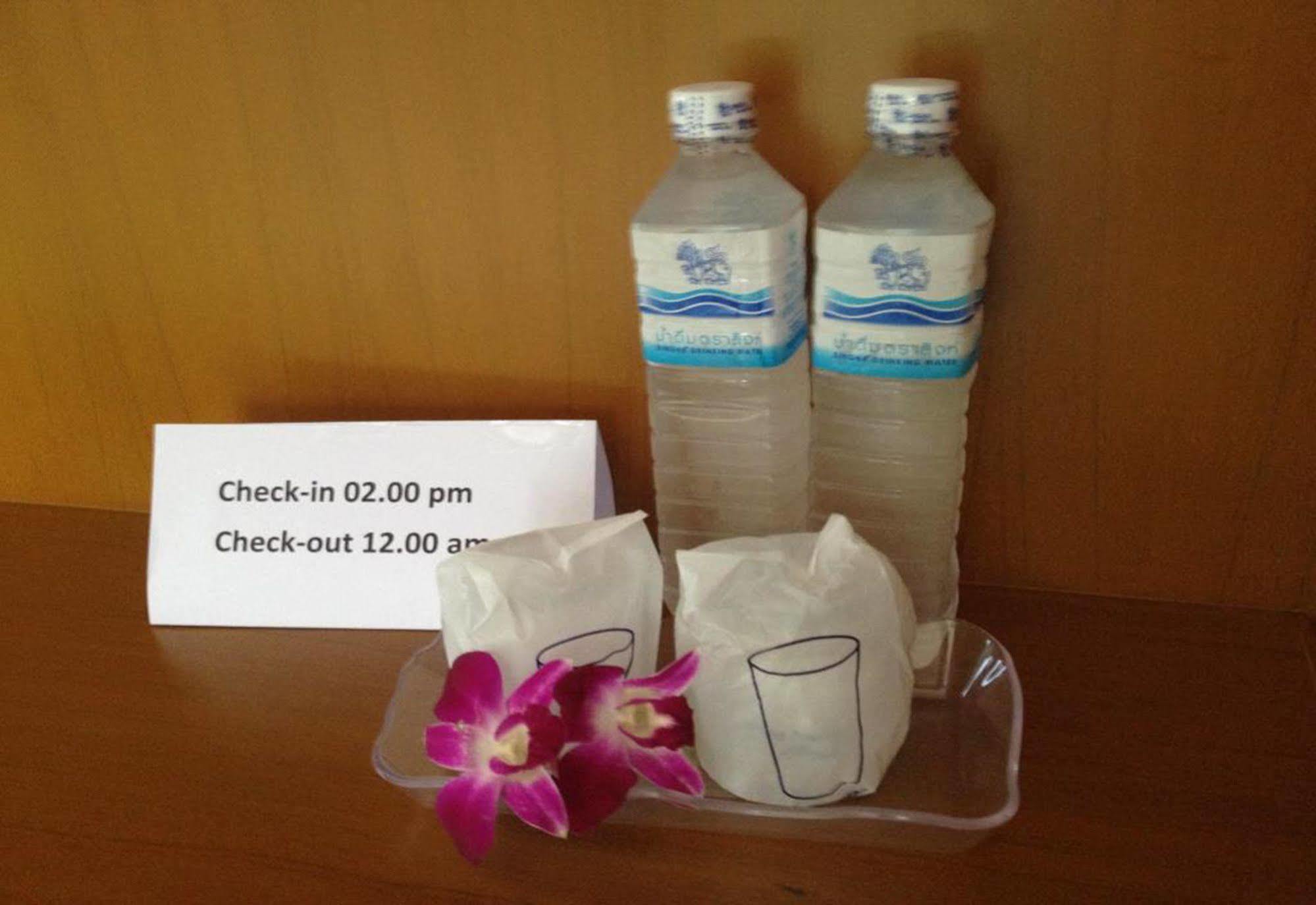 Ruankeaw Homestay Nai Harn Luaran gambar