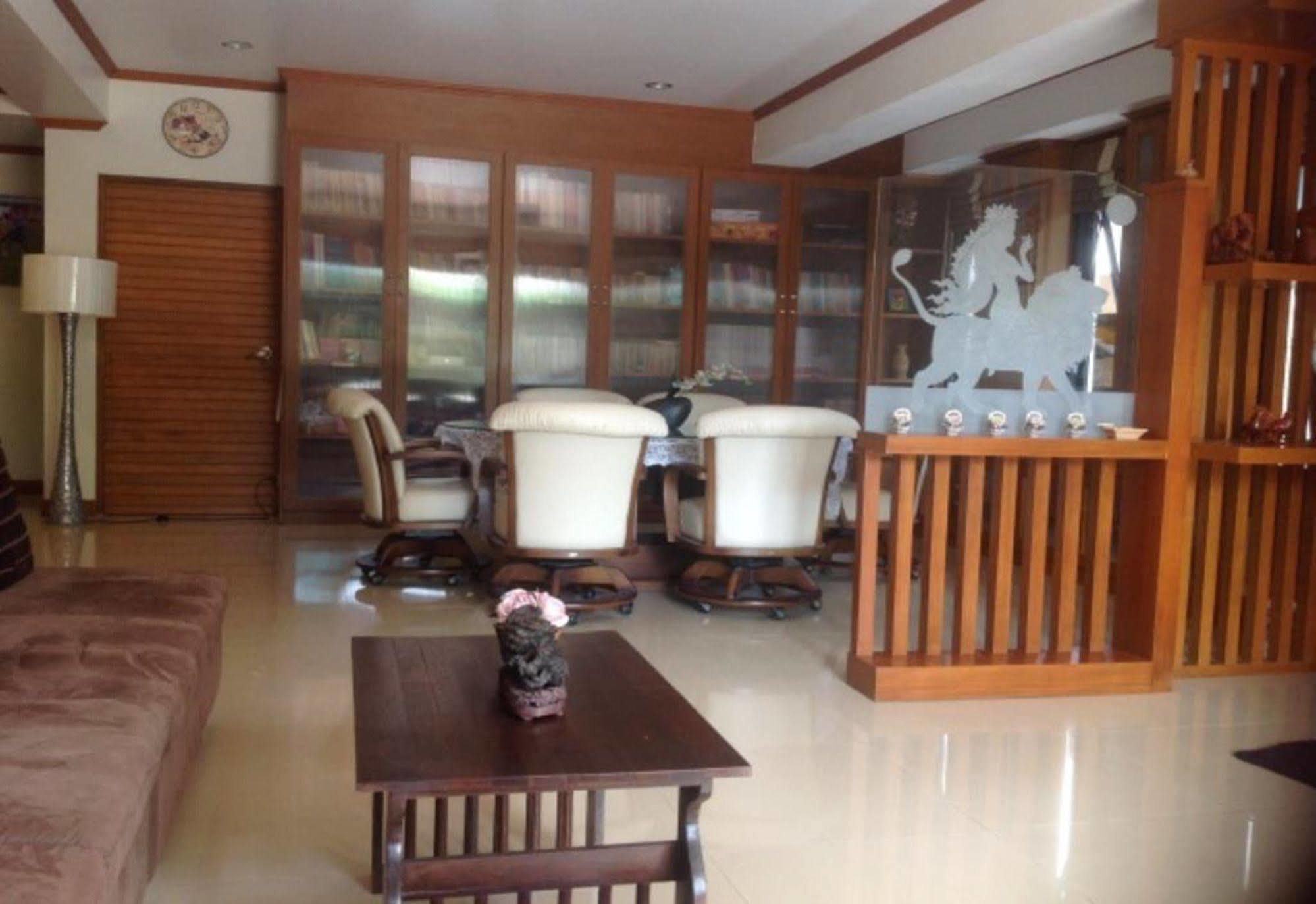 Ruankeaw Homestay Nai Harn Luaran gambar
